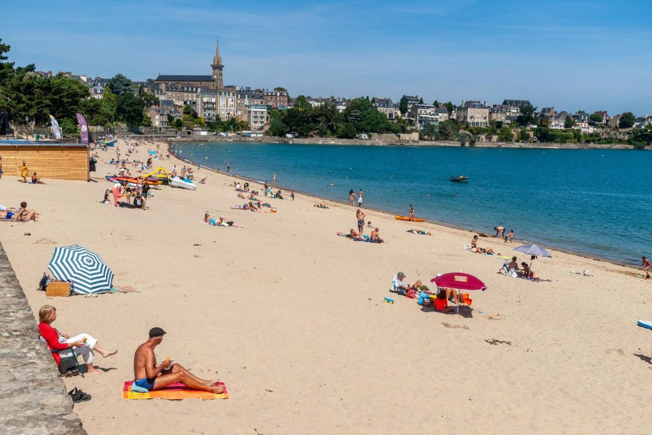 Clos De La Fontaine Dinard Exterior foto