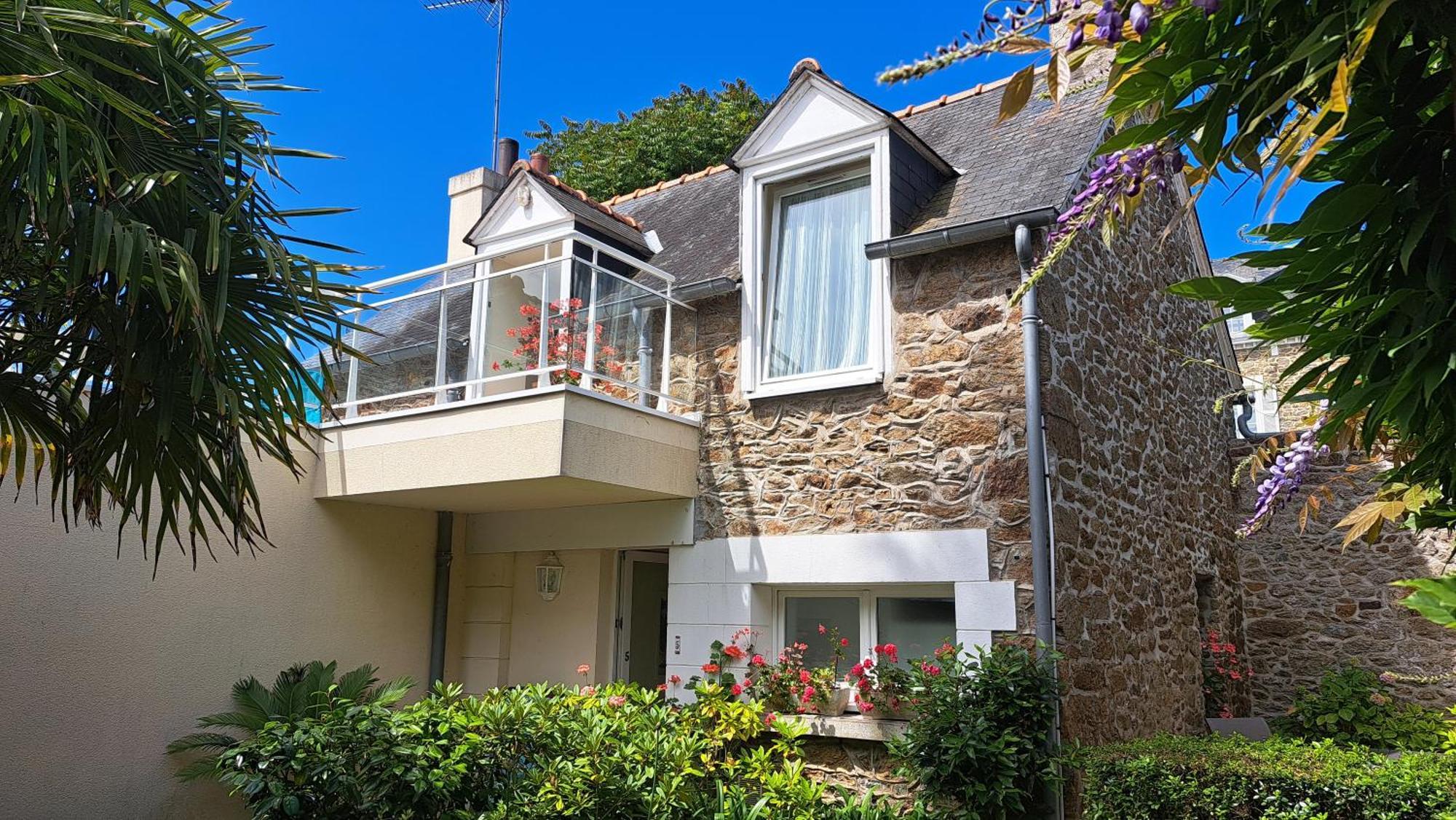 Clos De La Fontaine Dinard Exterior foto